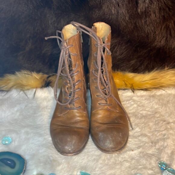 Frye Shoes - Frye boots 8 (6003)